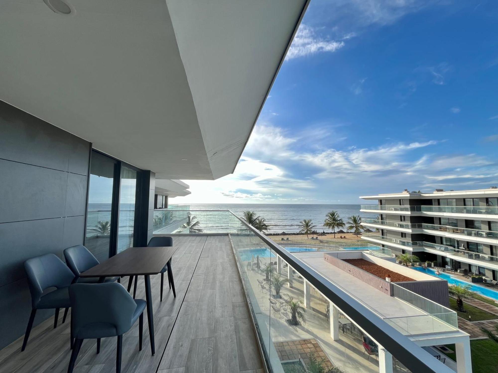 Kololi Sands Apartments Exteriör bild